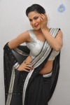Veena Malik Hot Stills - 4 of 68