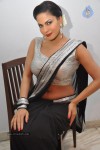 Veena Malik Hot Stills - 5 of 68