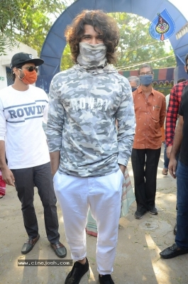 Celebrities cast their Vote GHMC Elections 01 - 3 of 36