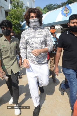 Celebrities cast their Vote GHMC Elections 01 - 16 of 36