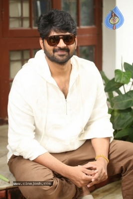 Sree Vishnu Interview Photos - 17 of 18