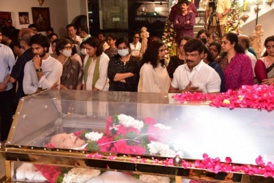 Celebs Pay Condolences to Superstar Krishna - 21 of 96