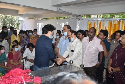 Celebrities condolences Kaikala Satyanarayana - 5 of 38