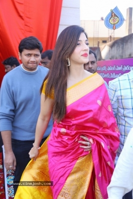 Mehreen launches Chandana Brothers Mall - 3 of 42