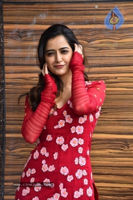 Ashika Ranganath Photos - 18 of 21