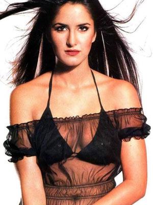 Heroine calls herself being not 'Sexy'