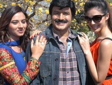 Balayya with two beauties