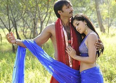 Tapsee continues to follow Gopichand