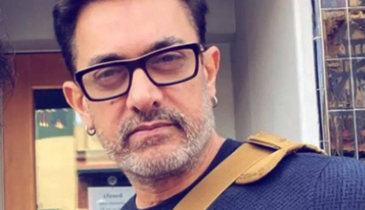Aamir Khan as a Drunken Basketball coach