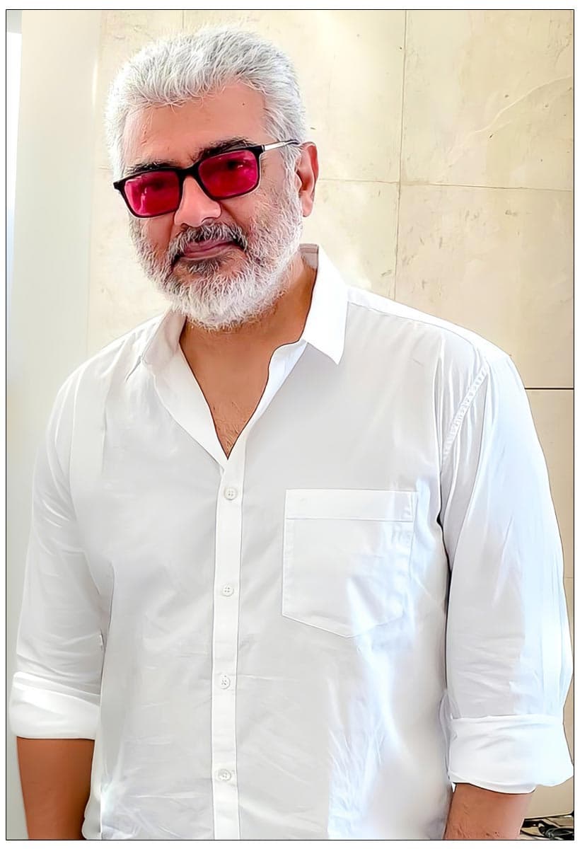 Ajith Discharged From Hospital After Treatment For Nerve Swelling