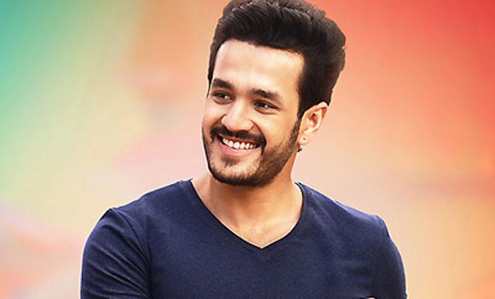 Who Is The Girl Stole Akhil Heart?