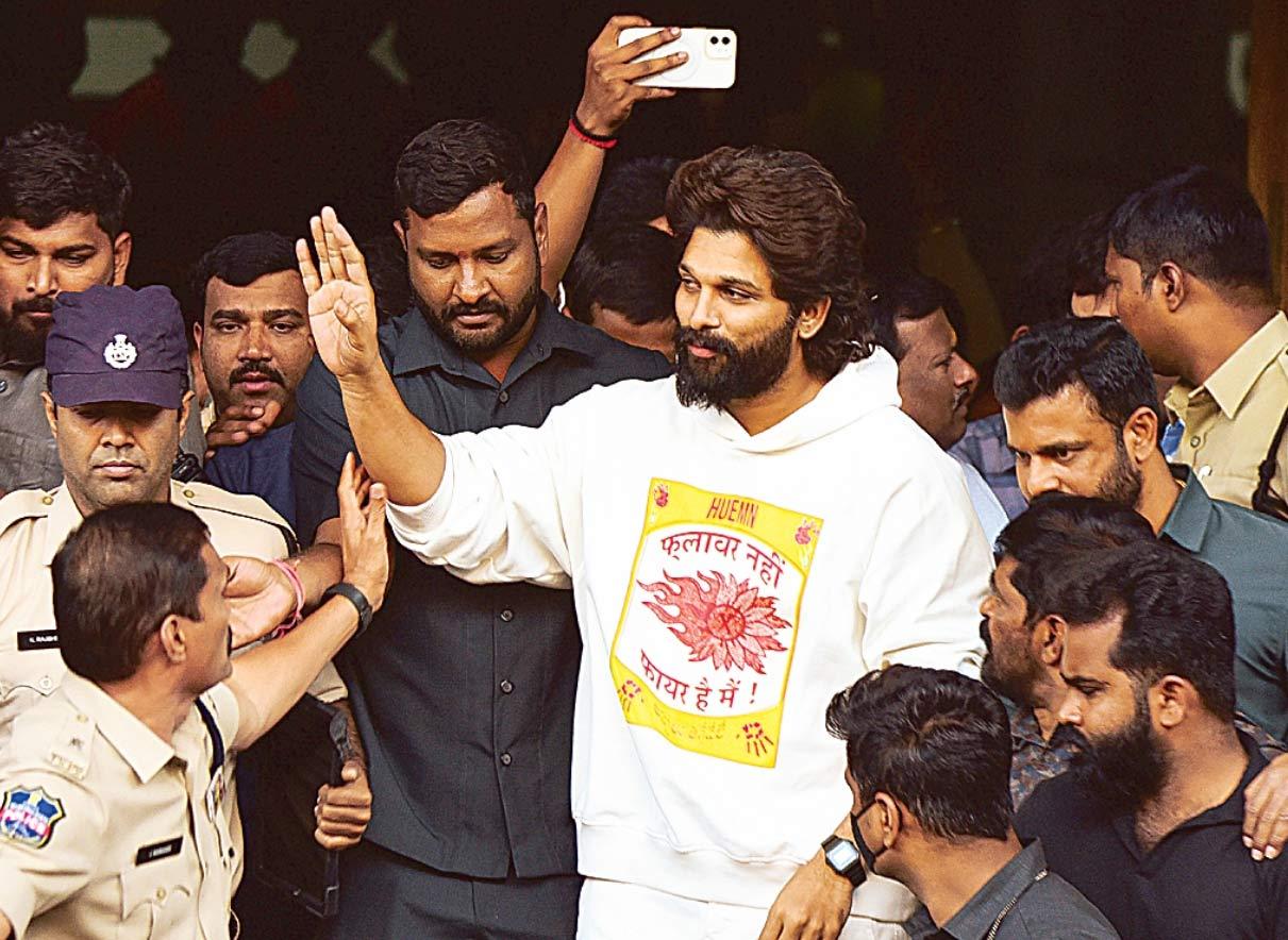 Allu Arjun composed after his release on bail