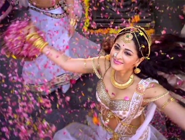 Anushka One More Historical Film!