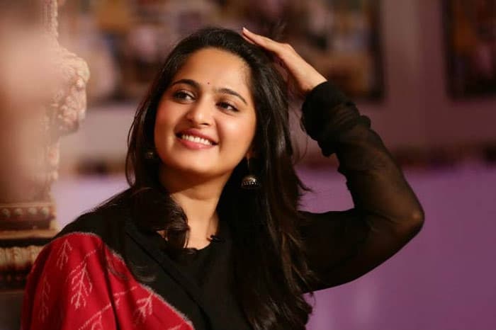 Heroes Greater Than Heroines, Ask Anushka