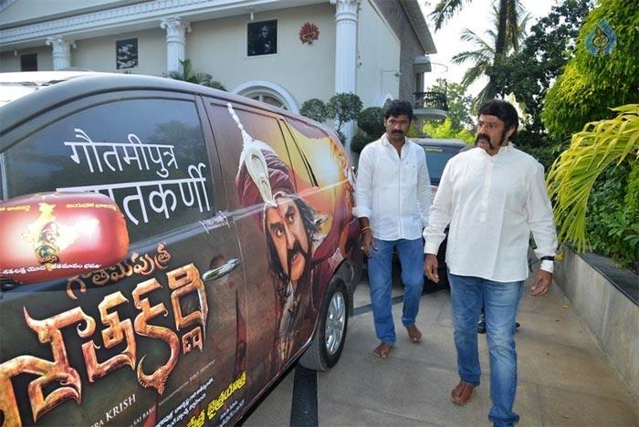 Religious Fervour For Satakarni!