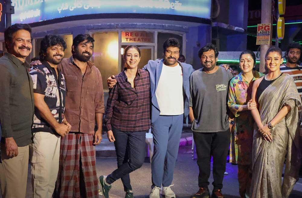 Star Studded Encounter Of Chiranjeevi And Vijay Sethupathi