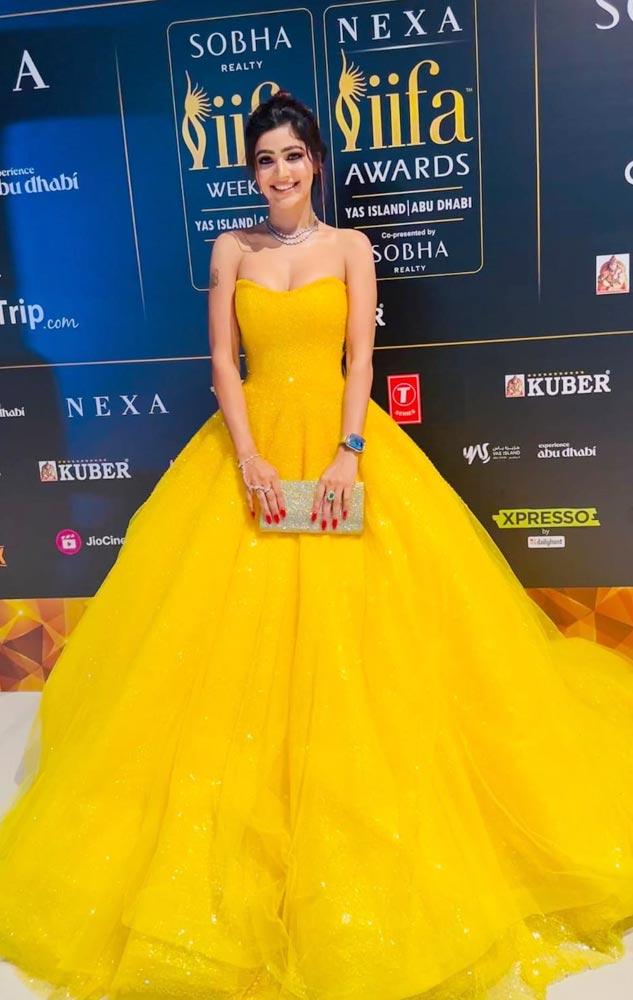 Dheera Actress Soniya Bansal walks IIFA Carpet in Style