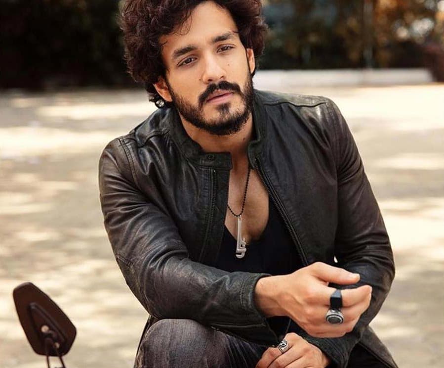 Is Akhil 'Ayyagaru'?