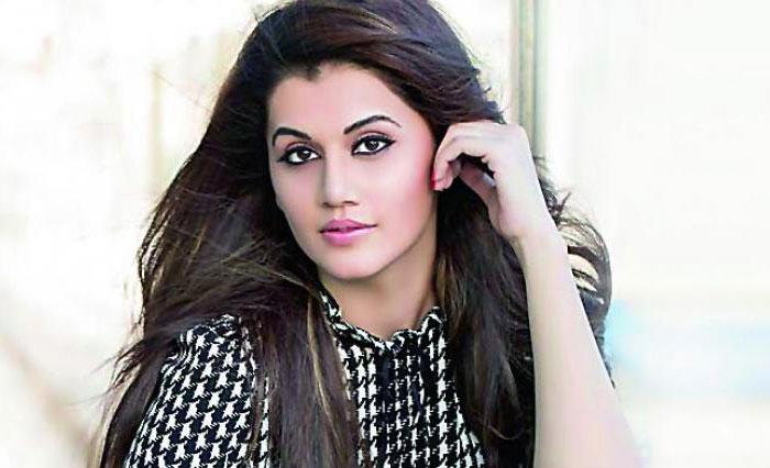Whom is Tapsee Insulting?