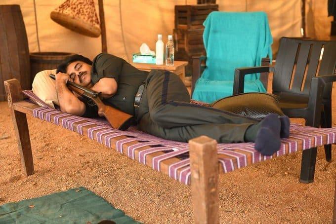 HHVM: Pawan Kalyan shows power while sleeping