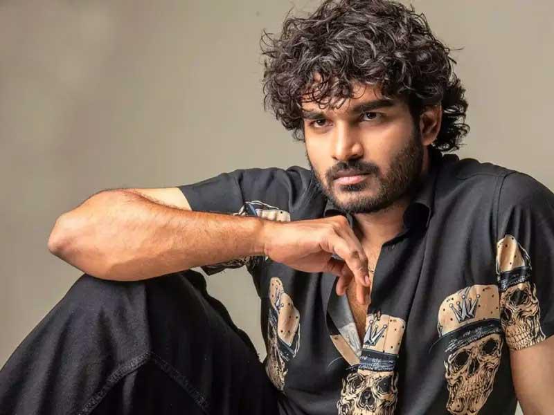 Kiran Abbavaram set to team with Pushpa writer