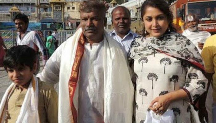 Director Wife Reacts On Marriage!
