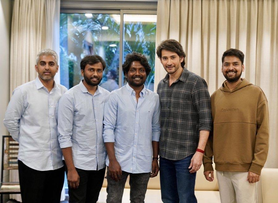 Mahesh Babu Praising Writer Padmabhushan