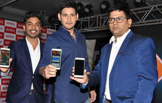 Mahesh's Different Treat to Fans