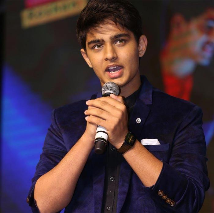 Meka Roshan Taking Break From Films!