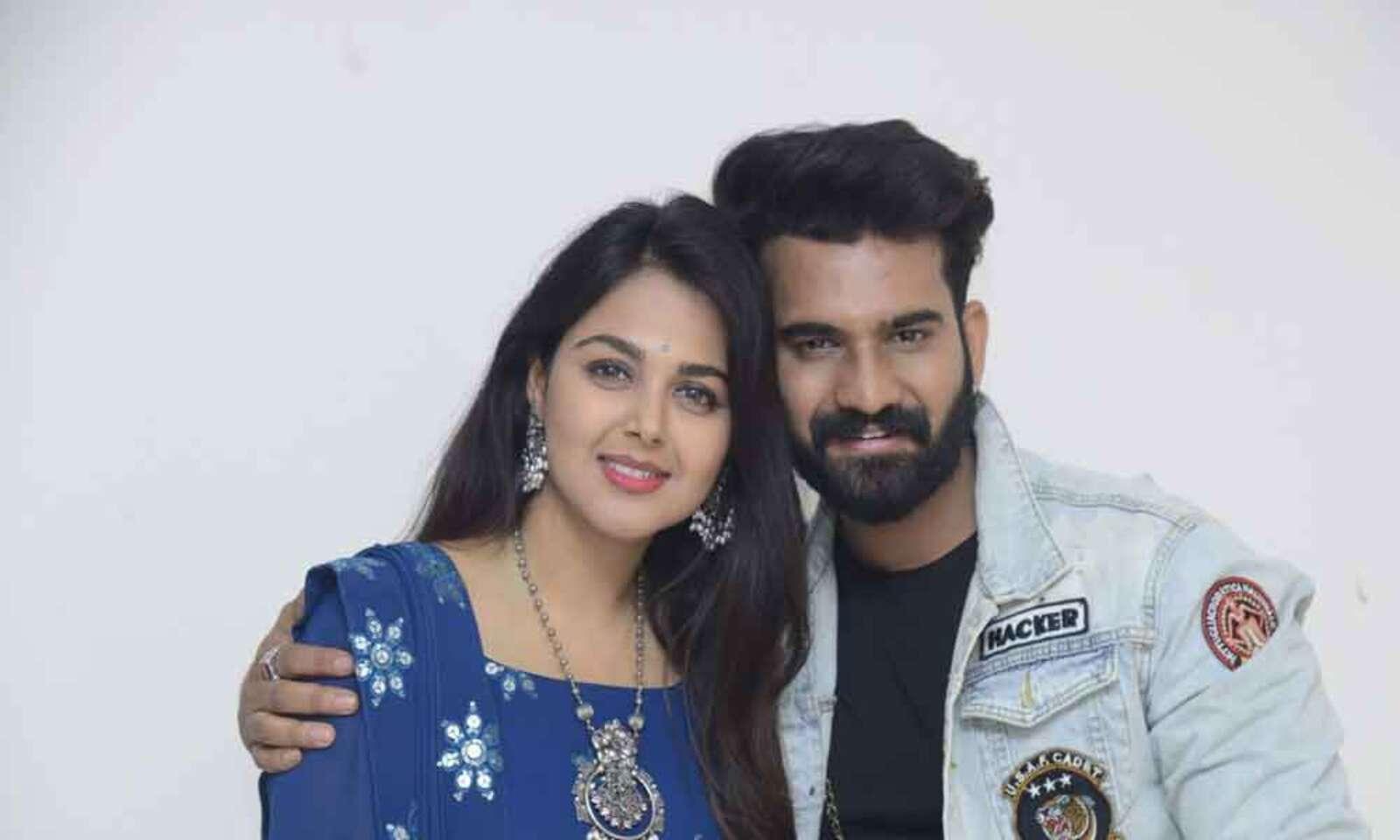 Meet Akhil Sarthak's Queen
