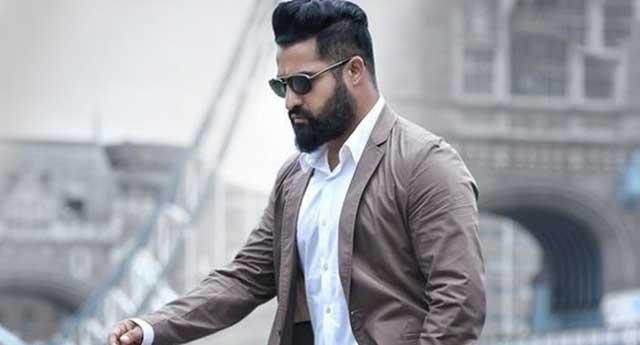 That's Why 'Naannaku Prematho' Should Be Encouraged
