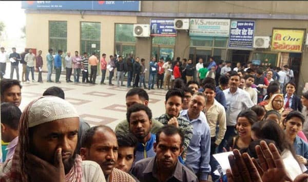 Analysis: Why No Agitation Against Demonetization?