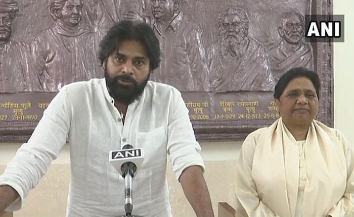 Pawan Meets Mayavathi! JSP &amp; BSP Alliance