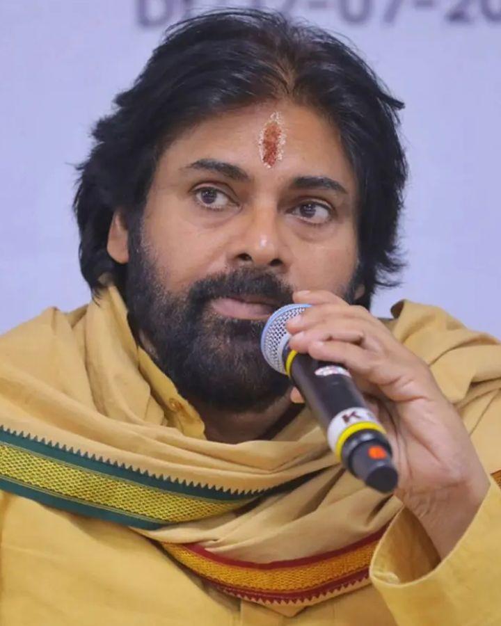Pawan Kalyan on temple run in south