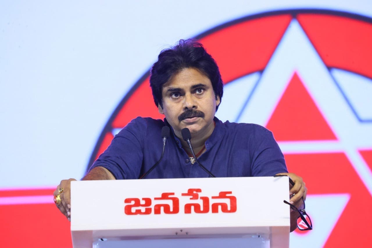 Pawan Kalyan brands Jagan a criminal