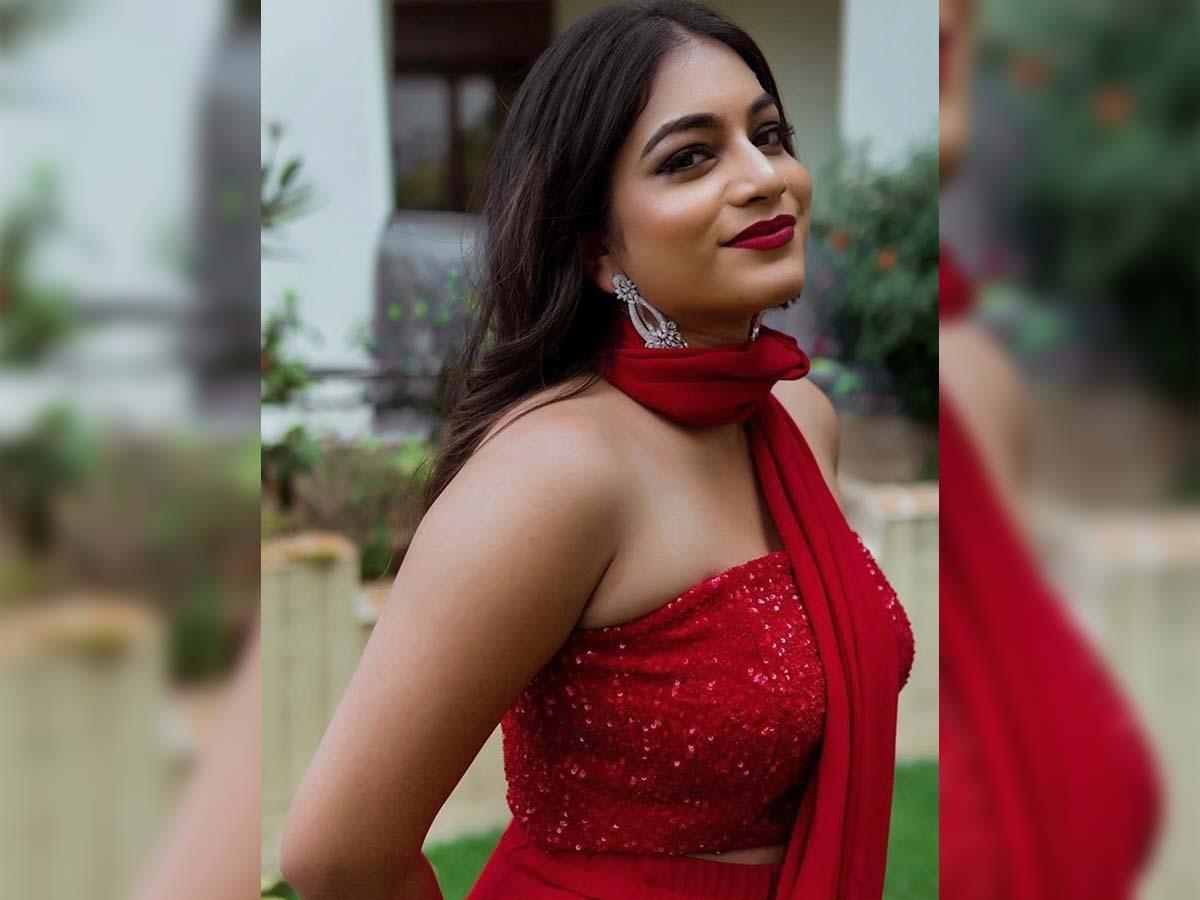 Punarnavi Addressed As 'Devil'