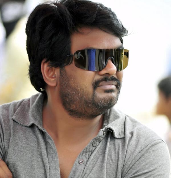 Mahesh Babu, NTR Looking At Ism!