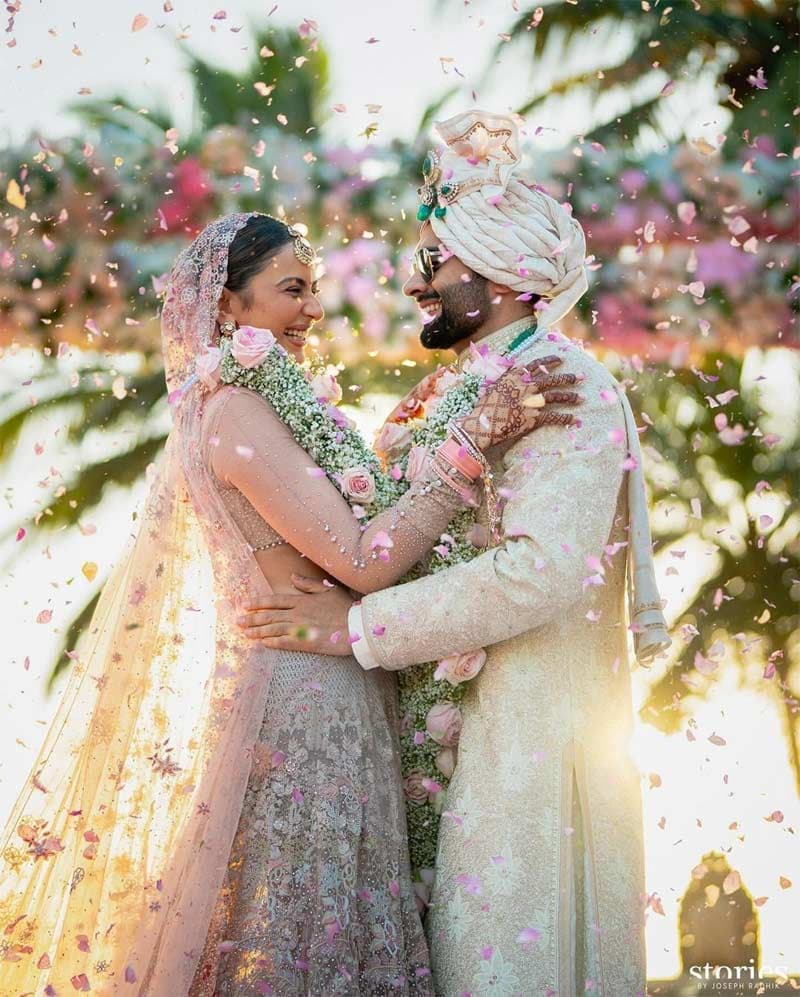 Rakul Preet-Jackky gets married in a traditional way