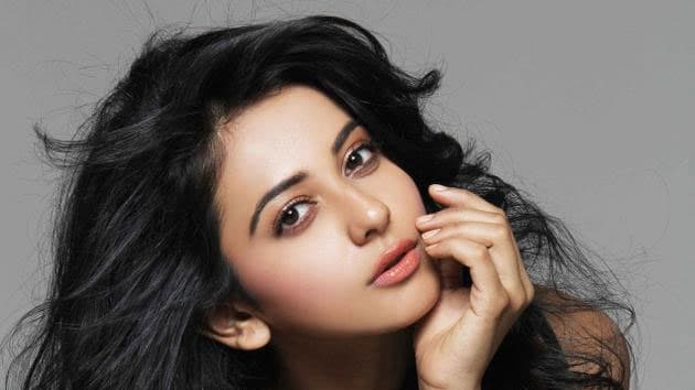 Rakul Becomes T-Wood Queen 2016?