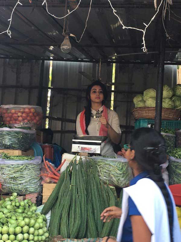 Rakul Sold Vegetables