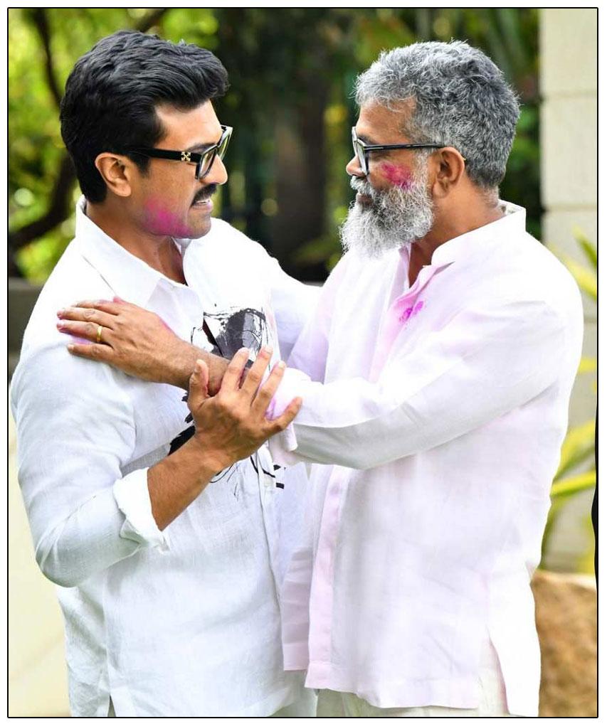 Ram Charan and Sukumar fly to Abu Dhabi
