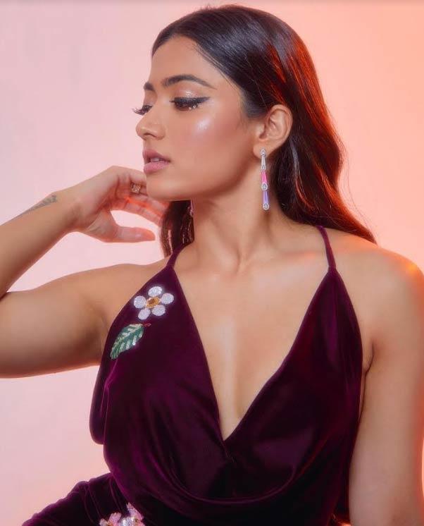 Rashmika Blooming Pics