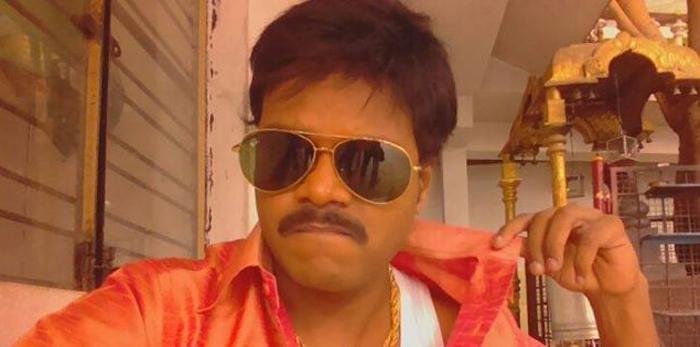 Comedian Caught Before Pawan Kalyan