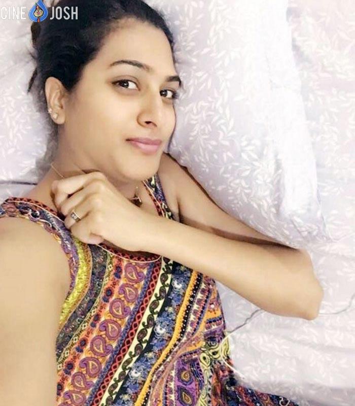 Surekha Vani, Love To Roll On Bed!