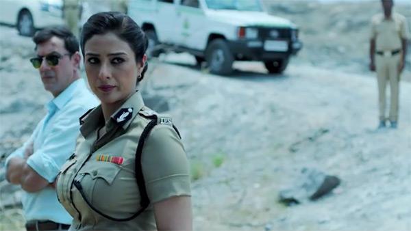 Tabu Watching Hot Telugu TV Anchor!