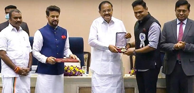 Maharshi, Jersey makers receive national awards
