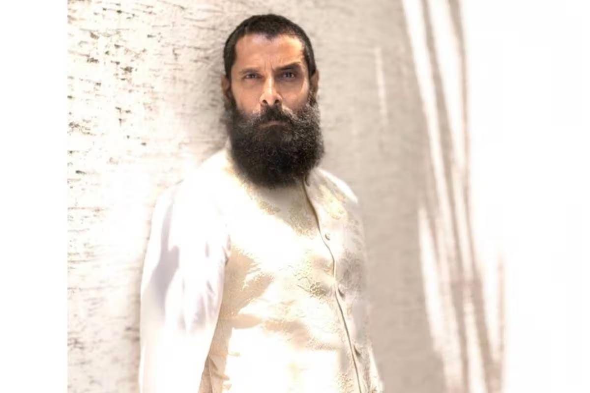 Vikram promises to comeback