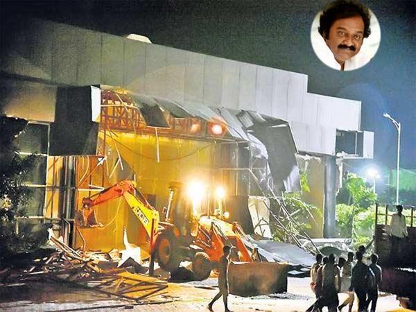 Star Director Gets GHMC Shock