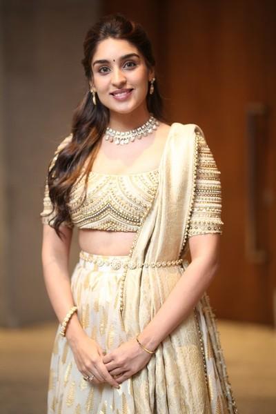 Yukti Thareja Photos