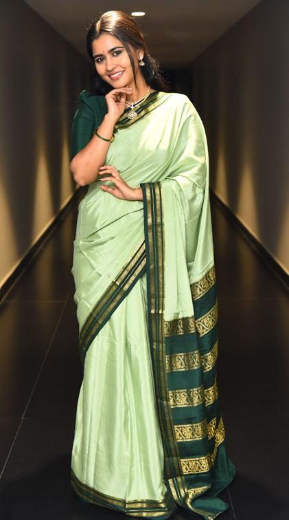 Deepa Balu Photos
